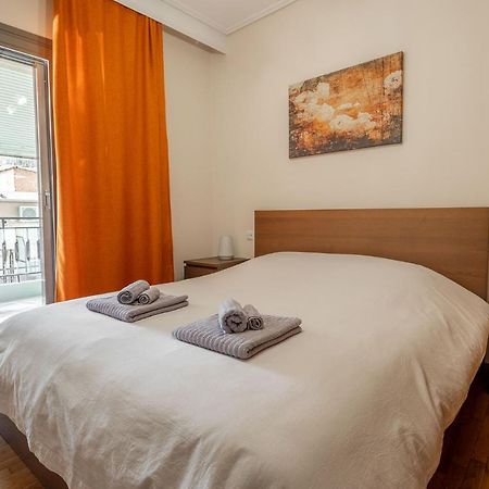 Your Cozy Six Street Apartment Lárisa Eksteriør bilde