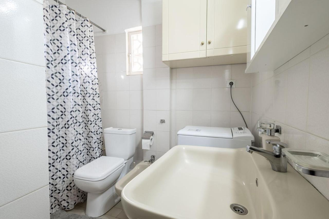 Your Cozy Six Street Apartment Lárisa Eksteriør bilde
